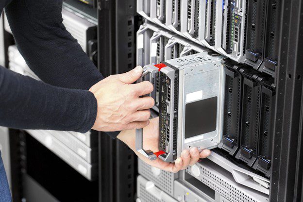 ایجاد و مدیریت RAID در ویندوز سرور 2025 2 raid 2 avabarid ایجاد و مدیریت RAID در ویندوز سرور 2025 خرداد ۱۴۰۵